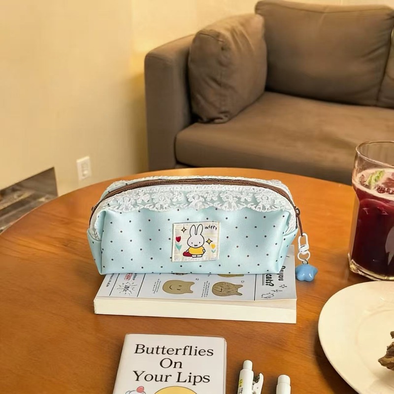 Minimalist Miffy Polka Dot Pen - Pencil Case Large 리뷰 및 가격
